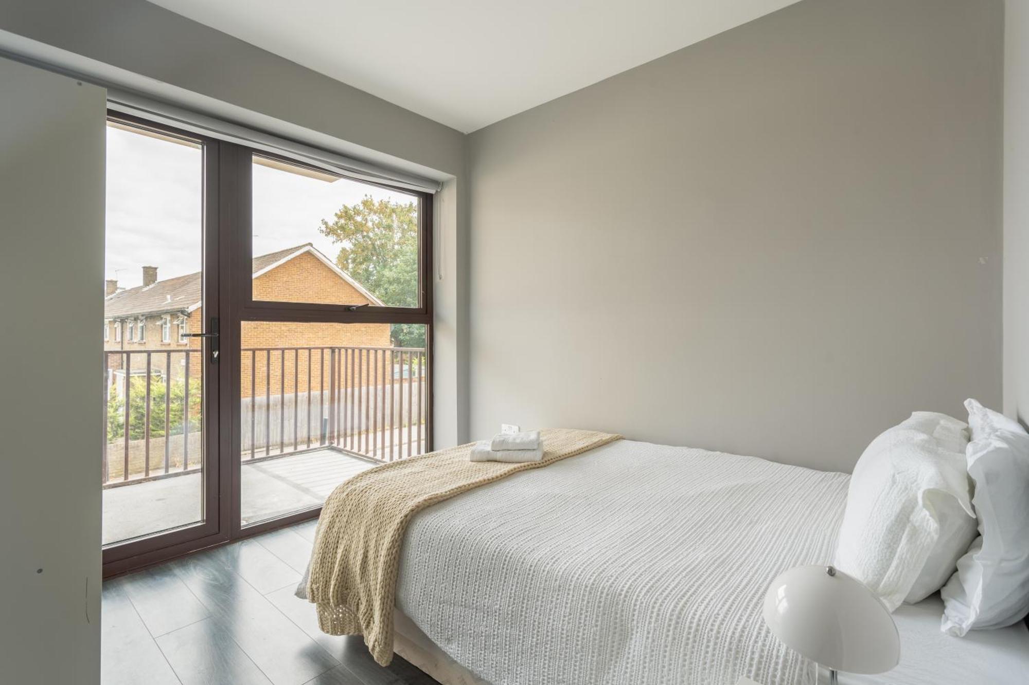 Modern Double Room With Shared Bathroom Londres Exterior foto